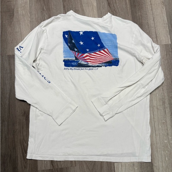 Vineyard Vines Men's White Long Sleeve Tee with Blue Logo - Picture 5 of 7